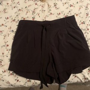 Lulu lemon shorts